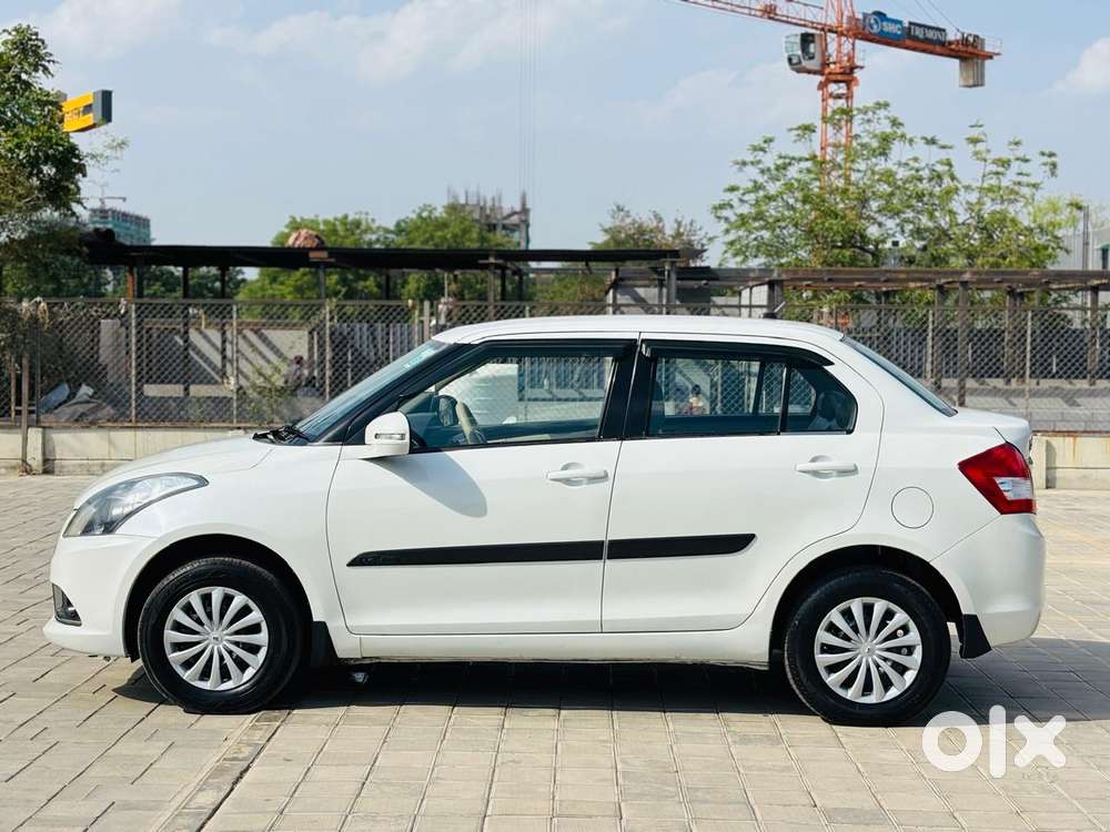 Maruti Suzuki Swift Dzire Vxi Optional, 2016, Cng & Hybrids