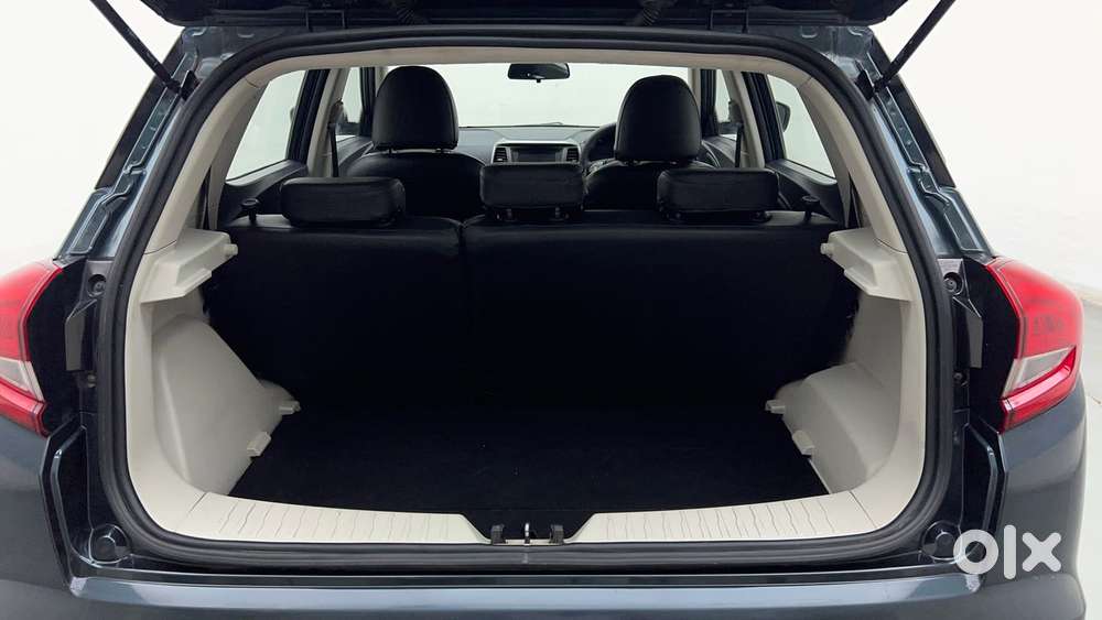 Mahindra Xuv300 W6, 2019, Petrol