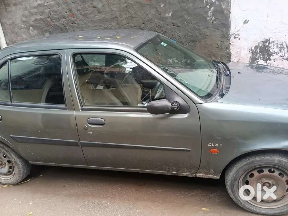 Ford Ikon Rocam 2003 Petrol