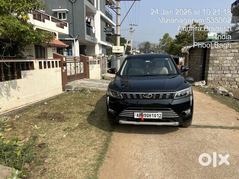 Mahindra Xuv300 2022 Black Clour