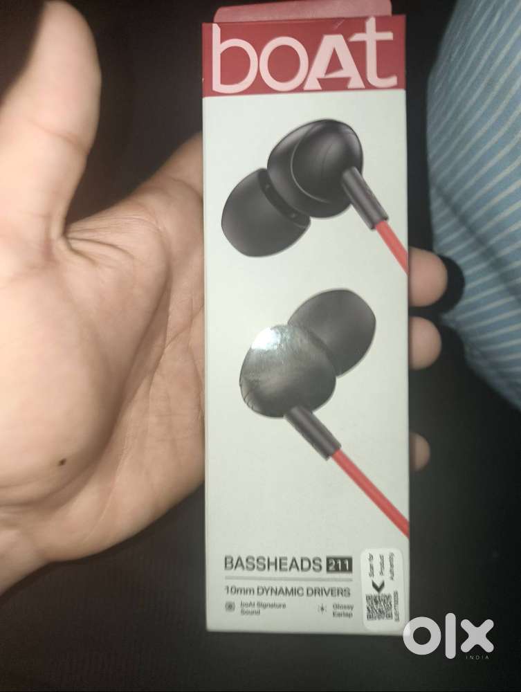 Boat 211 bassheads