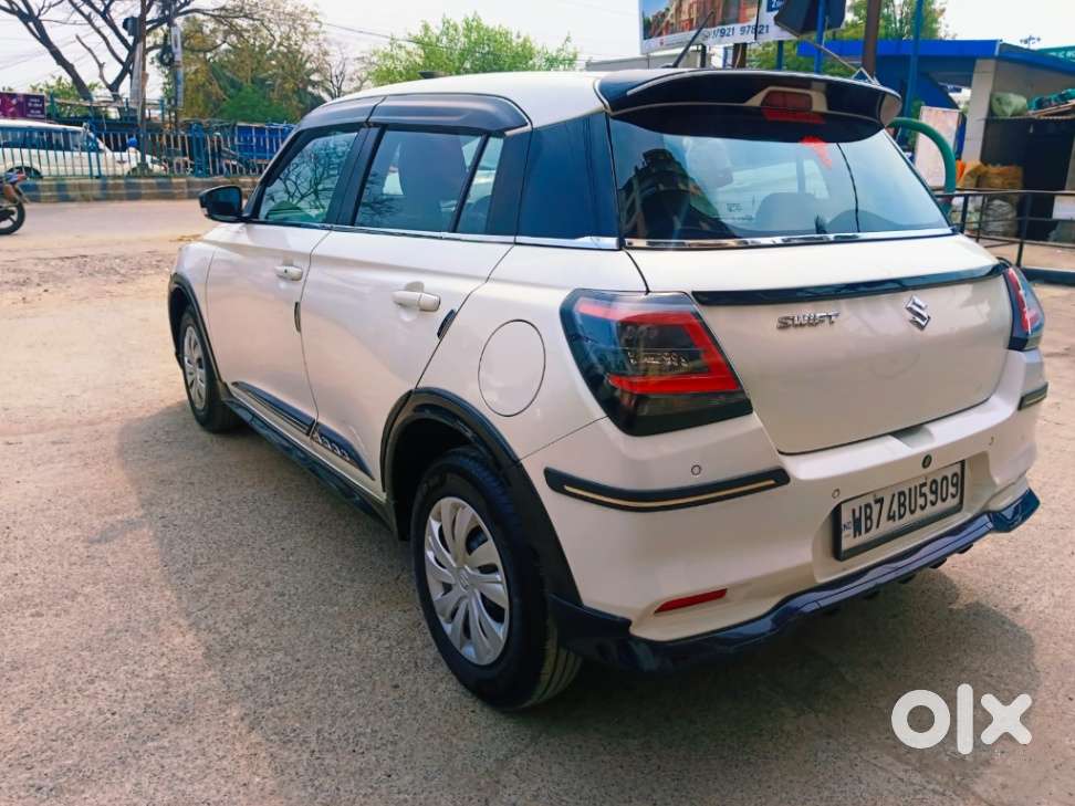 Maruti Suzuki Swift 1.2 Vxi (o), 2024, Petrol