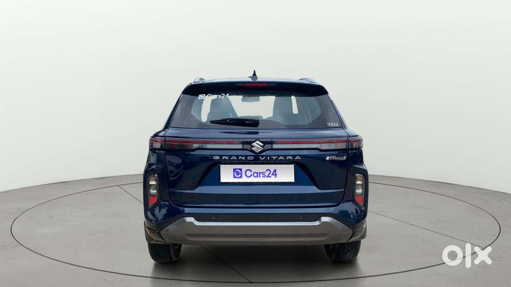 Maruti Suzuki Grand Vitara 1.5 Alpha Plus Intelligent Hybrid Ecvt, 2..