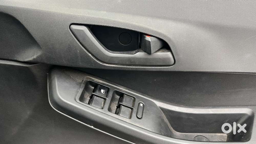 Tata Tiago Nrg Petrol, 2022, Petrol
