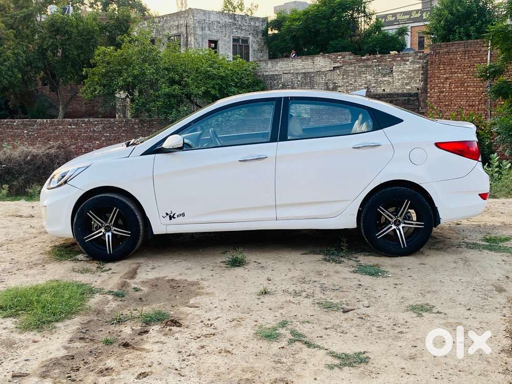 Hyundai Fluidic Verna 2014