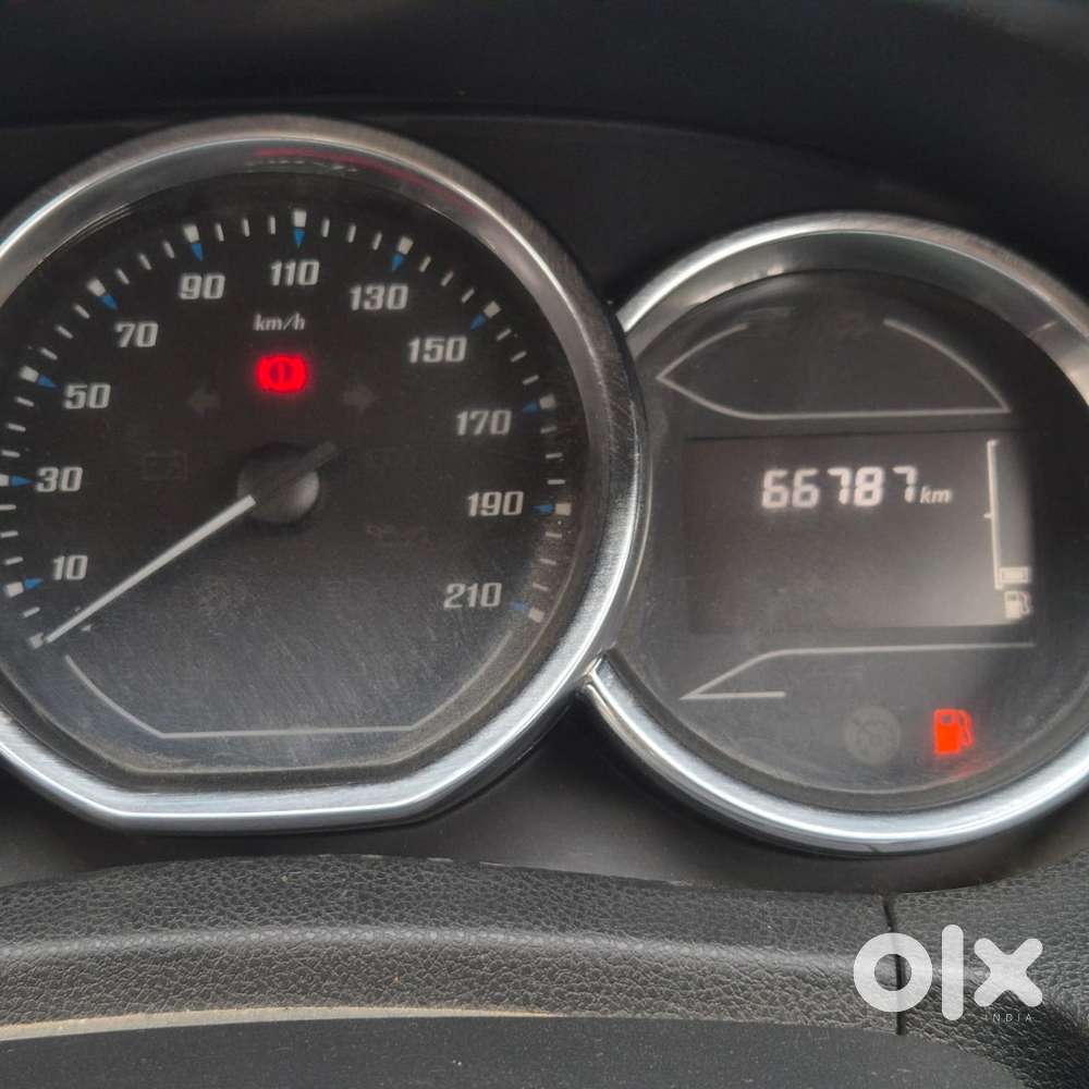 Renault Duster 2020-2022 1.5 Rxs Petrol, 2021, Petrol