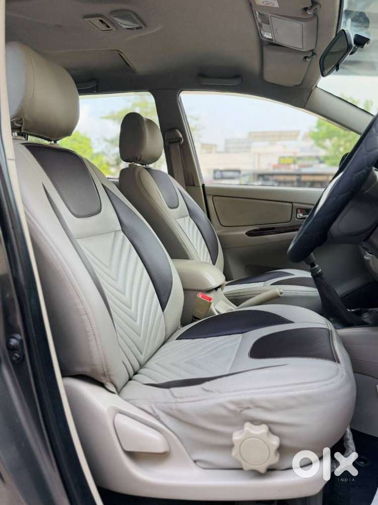 Toyota Innova 2.0 V, 2013, Diesel