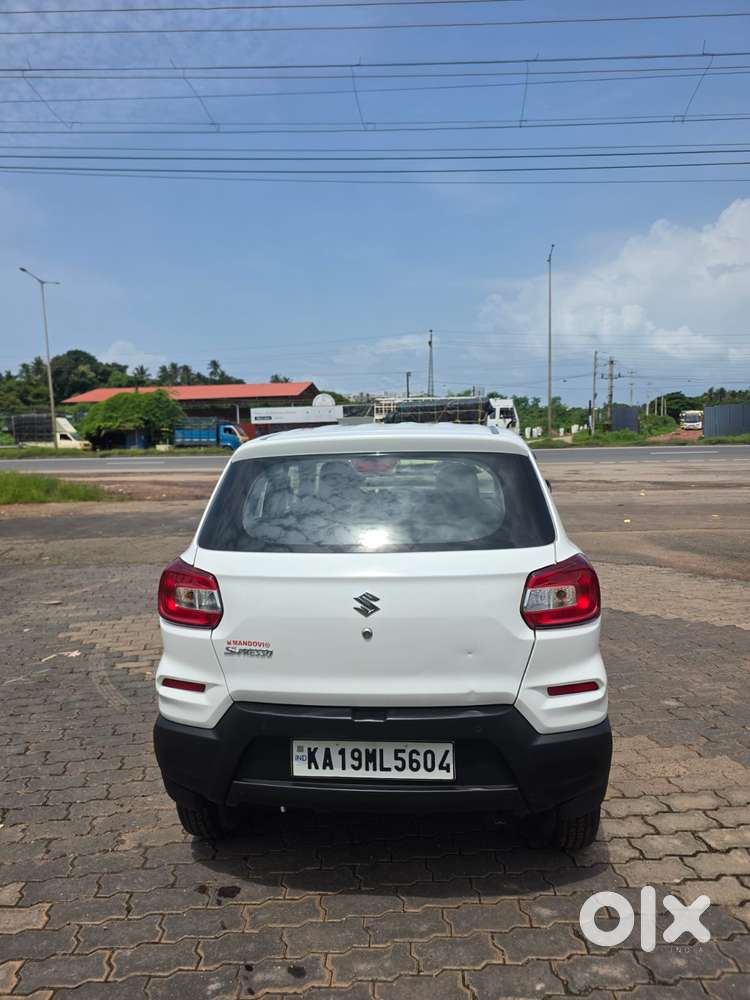Maruti Suzuki S-presso Vxi, 2021, Petrol