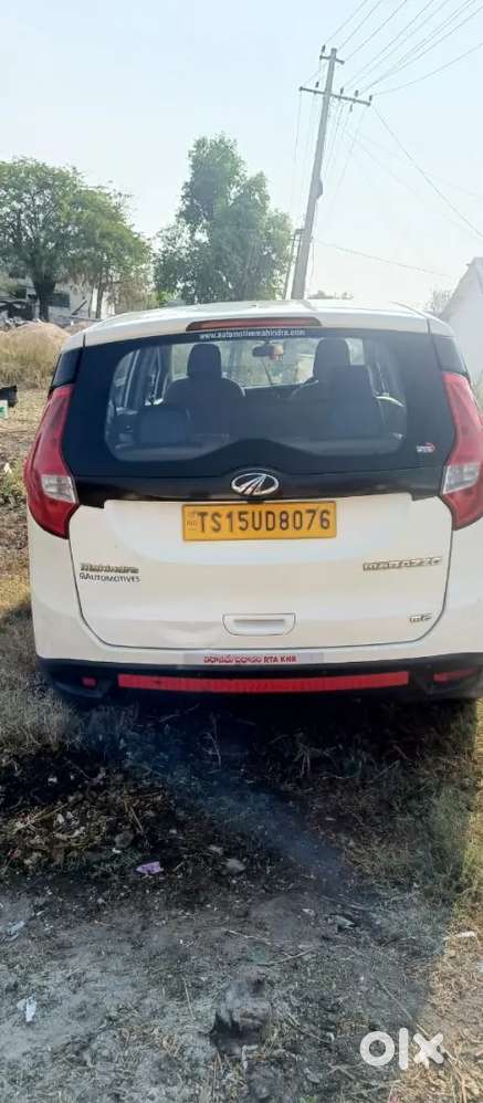 Mahindra Marazzo Diesel 2020