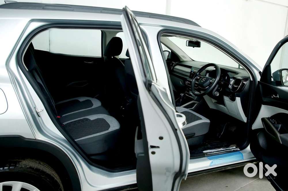 Skoda Kylaq Signature Plus At, 2025, Petrol