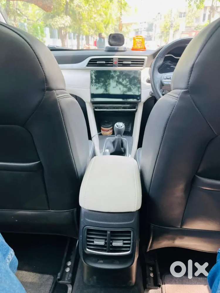 Mg Astor 2022 Petrol 6300 Km Driven