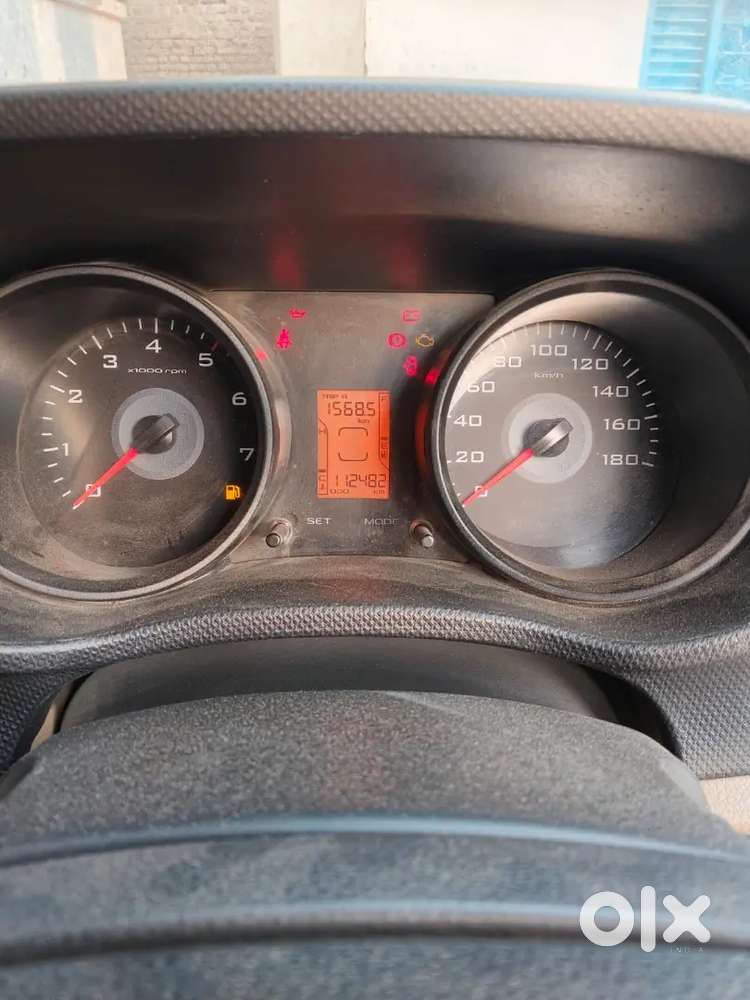 Mahindra Tuv 300 2019