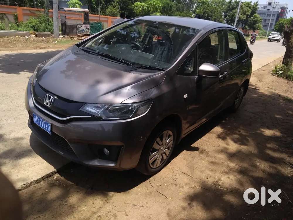 Honda Jazz 2016 - Diesel - Good Condition — 25 Kmpl - 3.5l*
