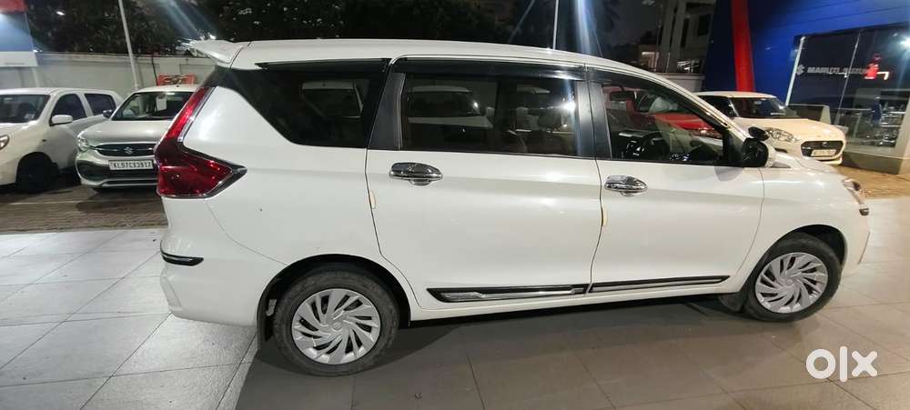 Maruti Suzuki Ertiga Vxi Shvs, 2020, Petrol