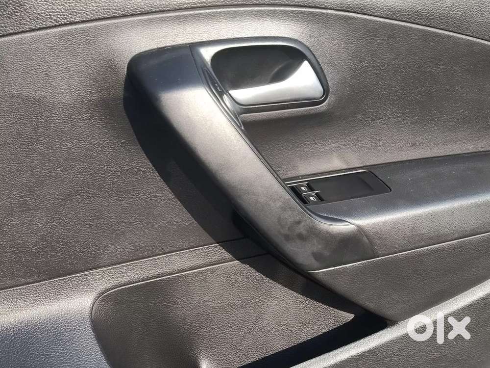 Volkswagen Polo Petrol Comfortline 1.2l, 2015, Petrol