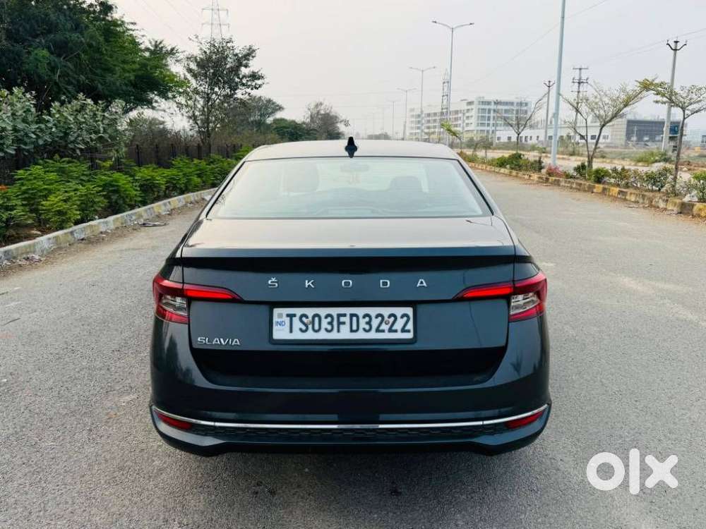 Skoda Slavia Style 1.5l Tsi Mt, 2022, Petrol