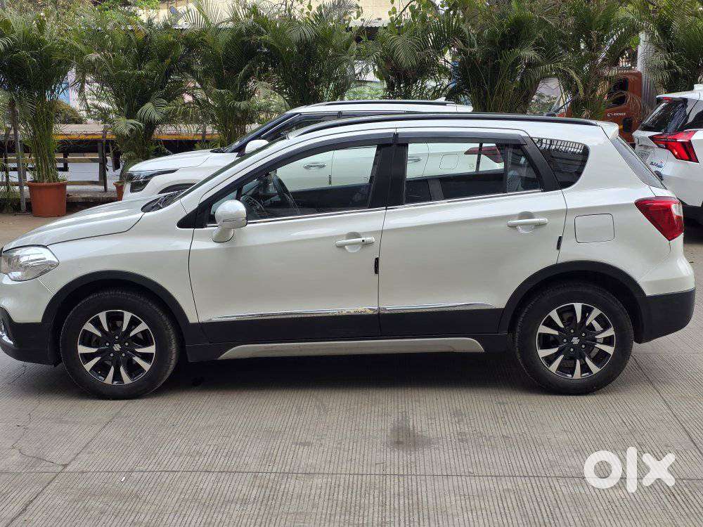 Maruti Suzuki S-cross, 2022, Petrol