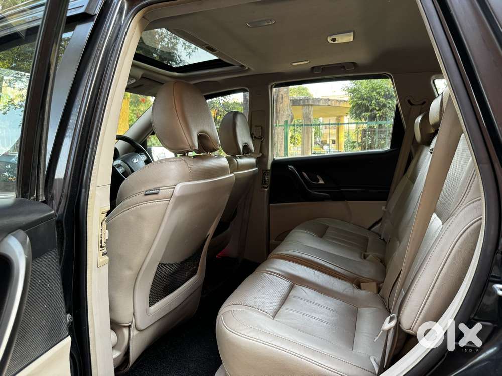 Mahindra Xuv500 W10 Awd, 2016, Diesel