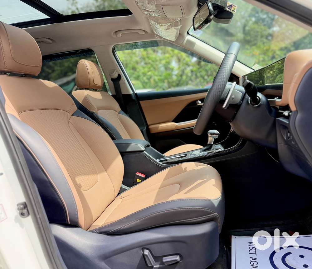 Hyundai Alcazar Signature 1.5 Petrol Dct 7str, 2025, Petrol