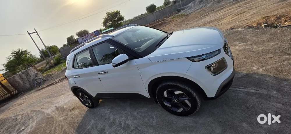 Hyundai Venue Diesel 2021 Model