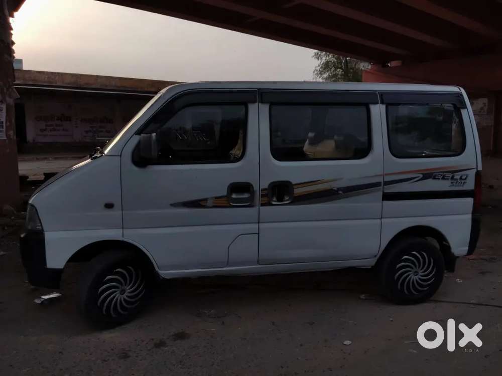 Maruti Eeco Petrol + Cng-2018