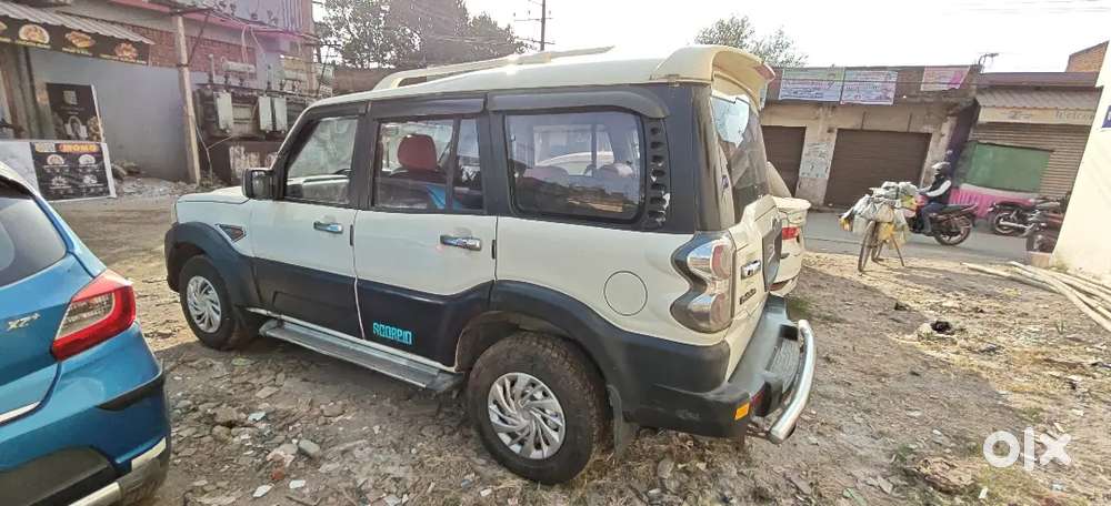 Mahindra Scorpio 2017 Diesel 100000 Km Driven