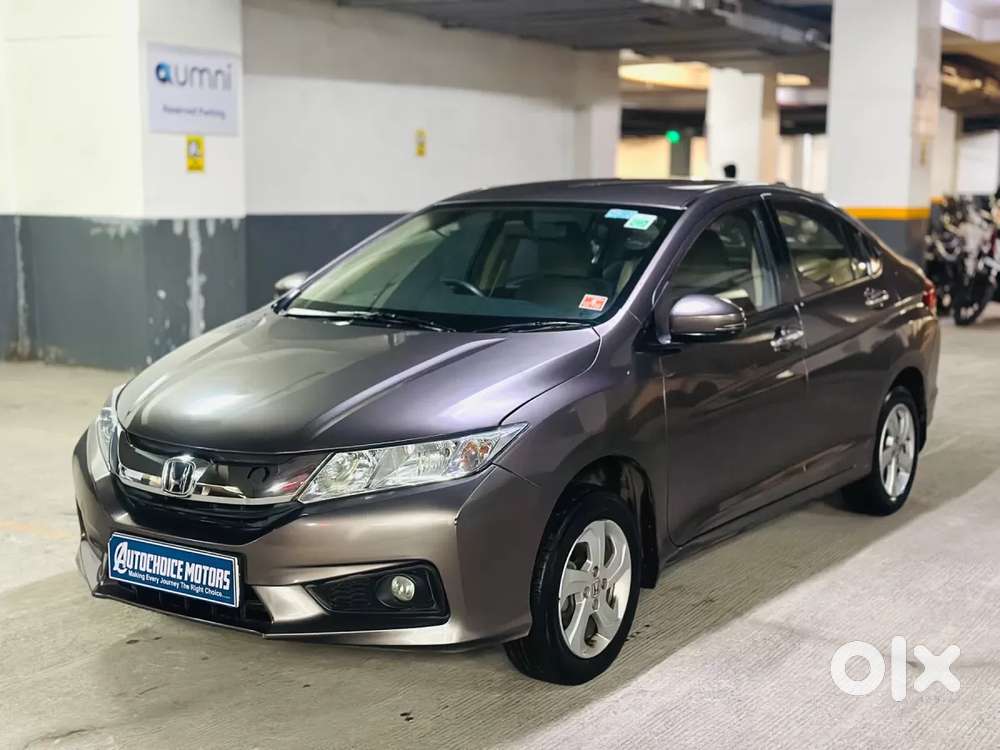 Honda City 1.5 V 4th Gen I-vtec Mt, 2015, Petrol