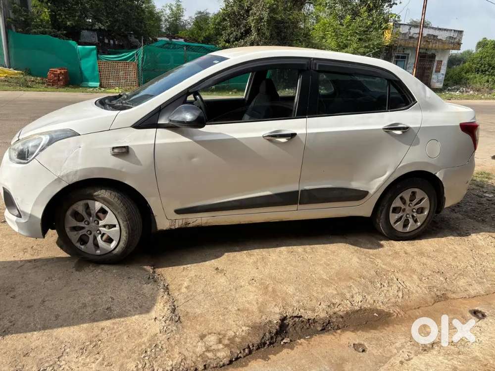 Hyundai Xcent 2016 Diesel 109452 Km Driven