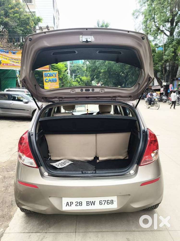 Hyundai I20 Diesel Sportz, 2013, Diesel
