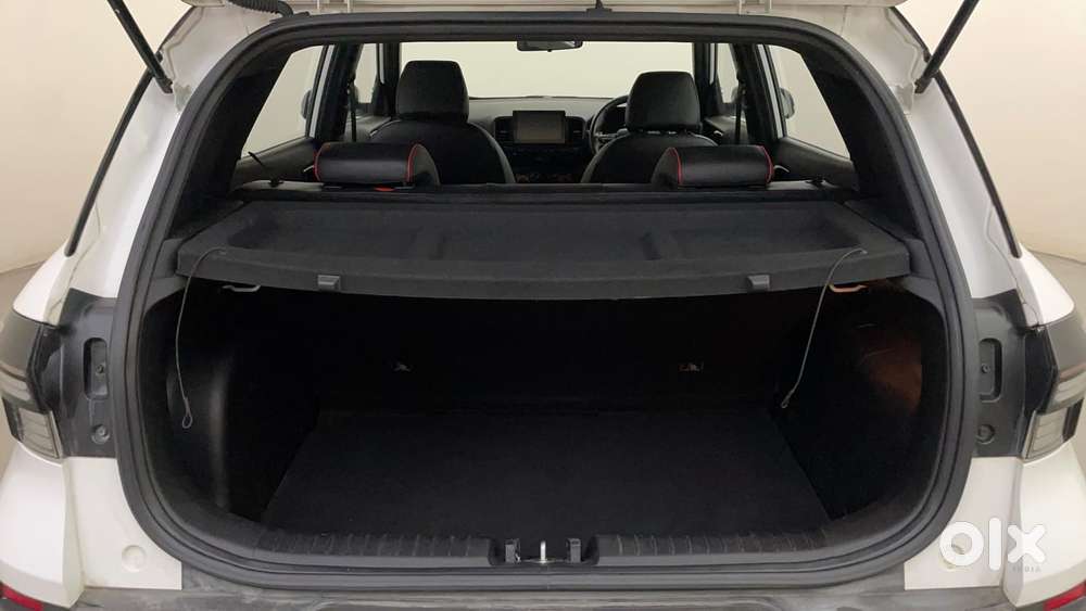 Hyundai Venue N Line N6 Dct Dual Tone, 2022, Petrol