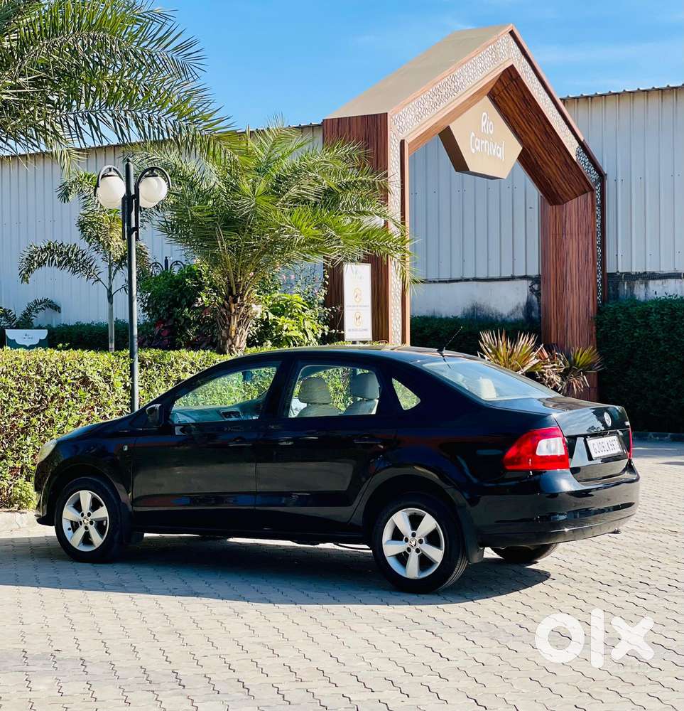 Skoda Rapid 1.5 Tdi Cr Elegance Plus, 2015, Diesel