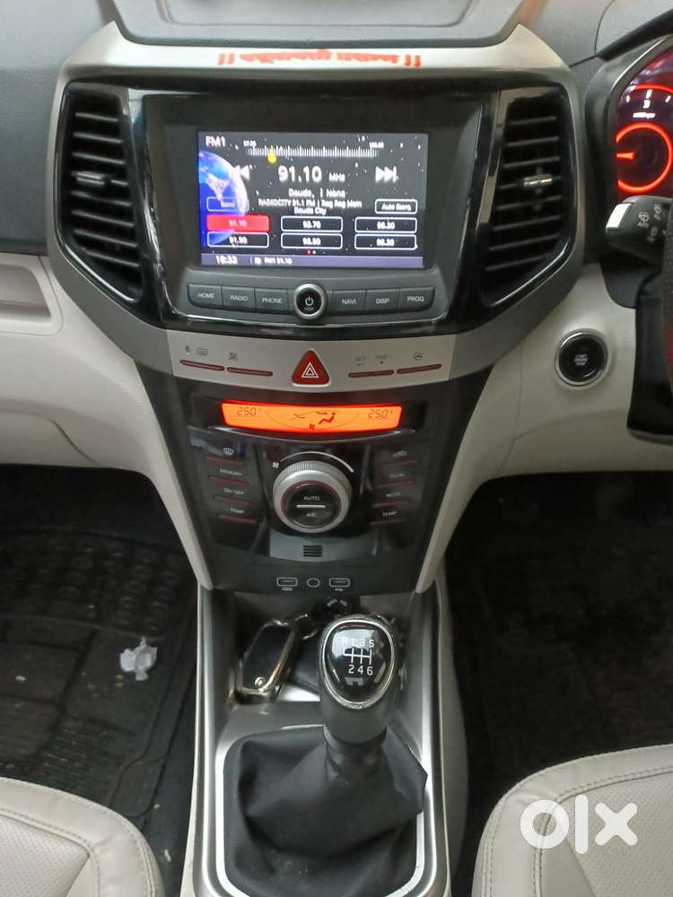 Mahindra Xuv300 W8 Option Diesel, 2023, Diesel