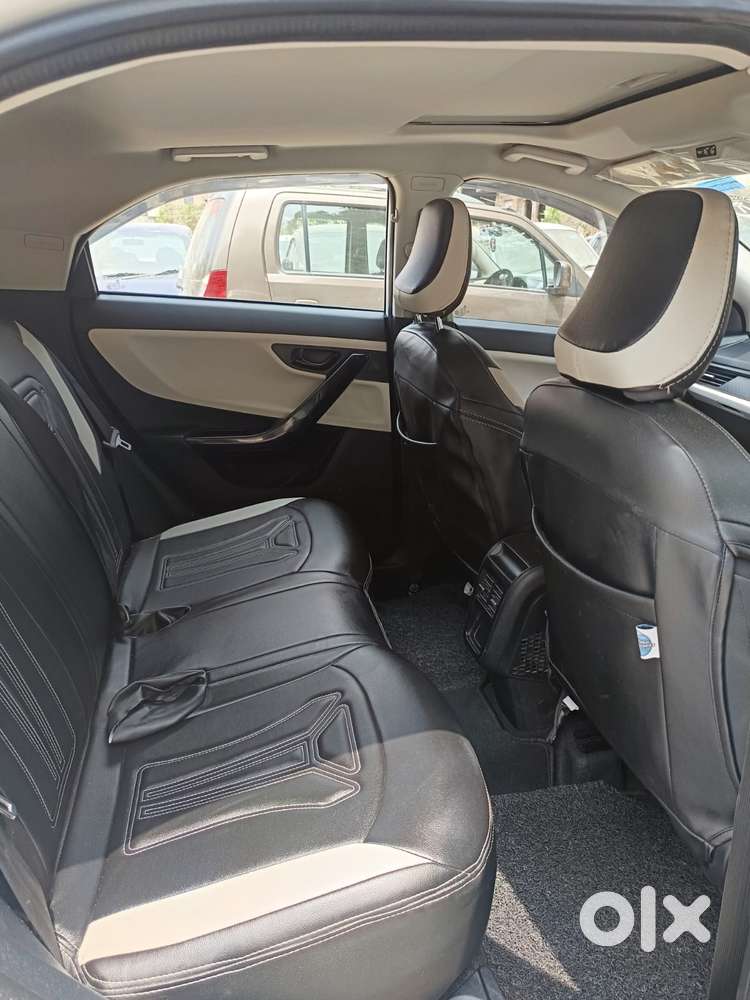Tata Nexon Pure 1.2 Revotron Petrol 6 Mt, 2024, Petrol
