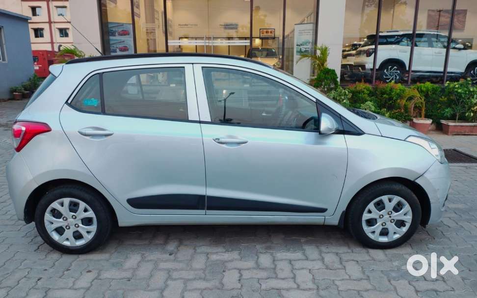 Hyundai Grand I10 Sportz O 1.2, 2016, Petrol