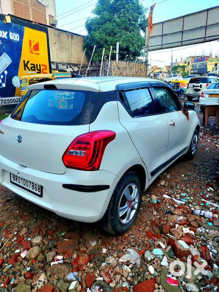 Maruti Suzuki Swift Vxi + Manual, 2018, Petrol