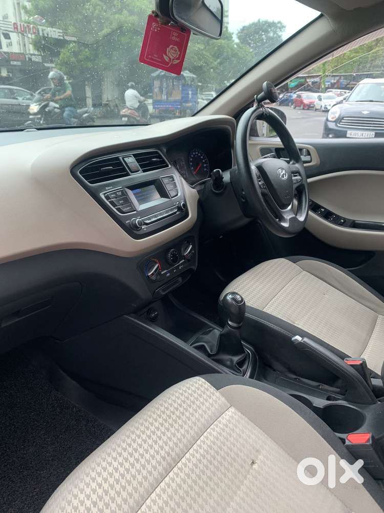 Hyundai Elite I20 1.2 Sportz(o) Vtvt Mt, 2018, Cng & Hybrids