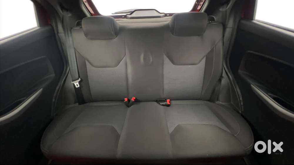 Ford Figo 2012-2015 Petrol Titanium, 2017, Petrol