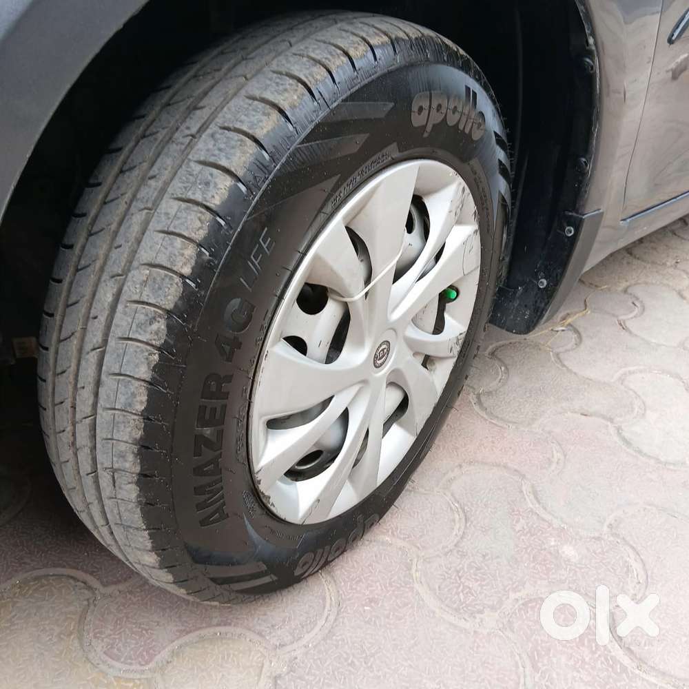 Maruti Suzuki Swift Lxi Optional-o, 2015, Petrol