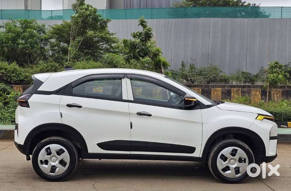 Tata Nexon 1.5 Revotorq Xt, 2024, Petrol
