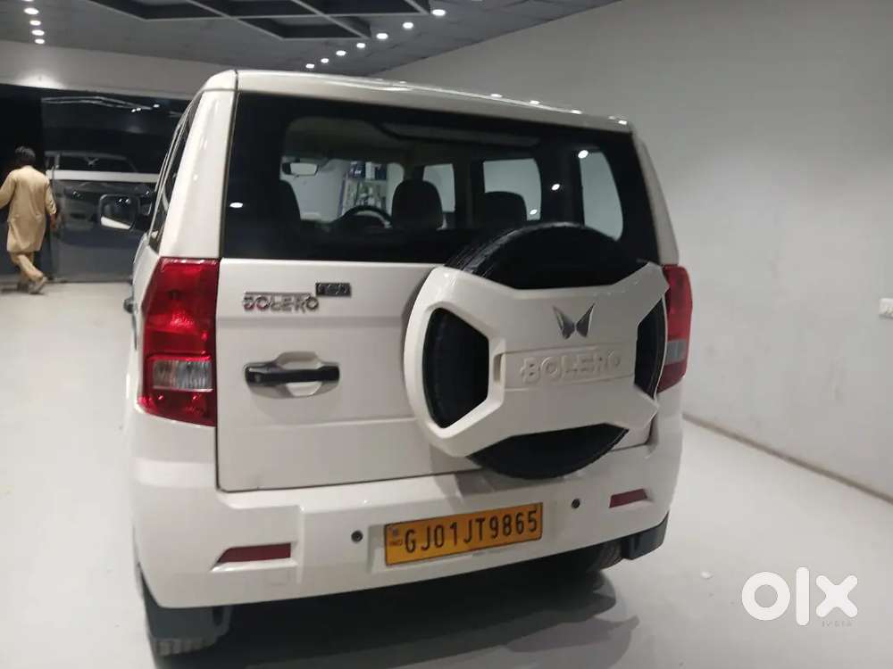 Mahindra Bolero Neo 2022