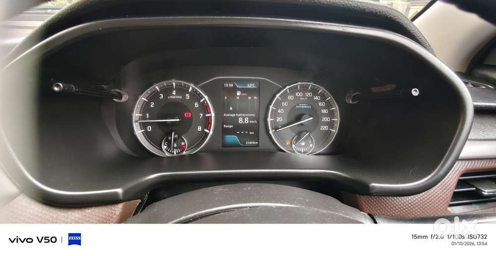 Maruti Suzuki Brezza 1.5 Zxi Smart Hybrid, 2022, Petrol