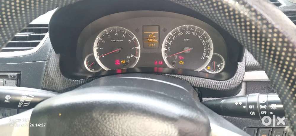 Maruti Suzuki Swift Vxi 2012 Model Single Owner