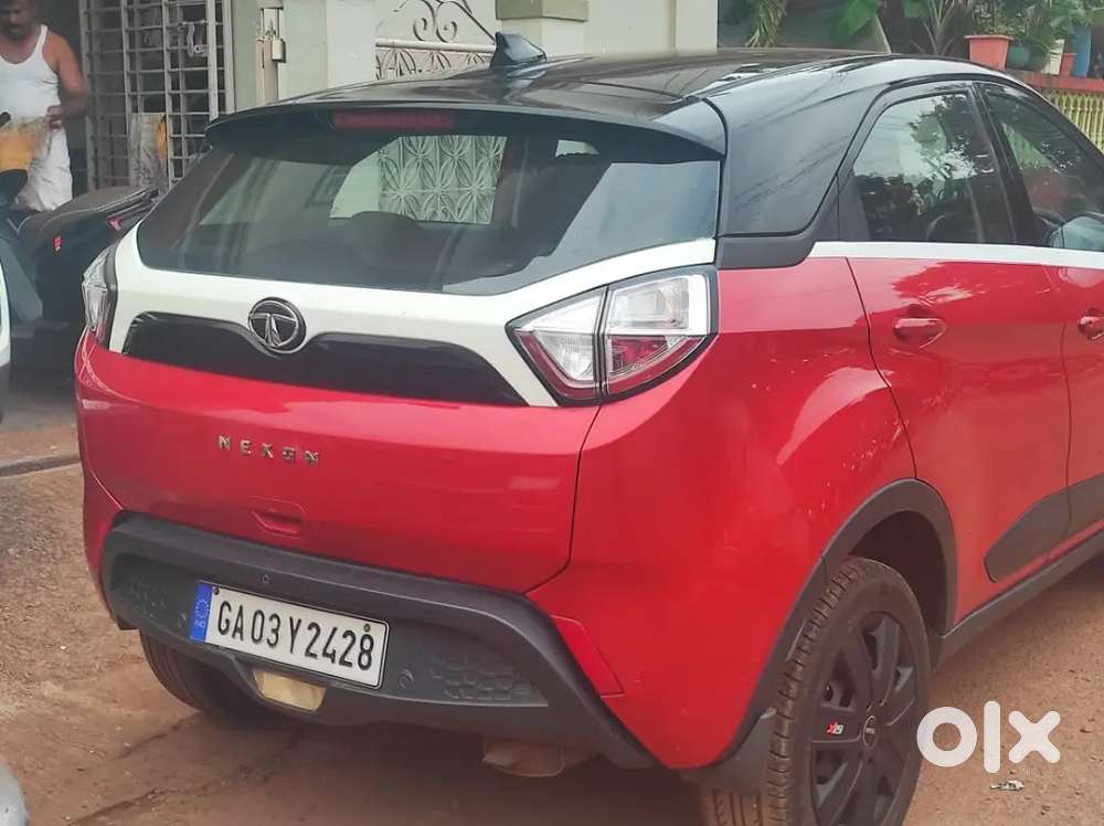 Tata Nexon Xm(s) 2017 23 Dec Registered Vehicle