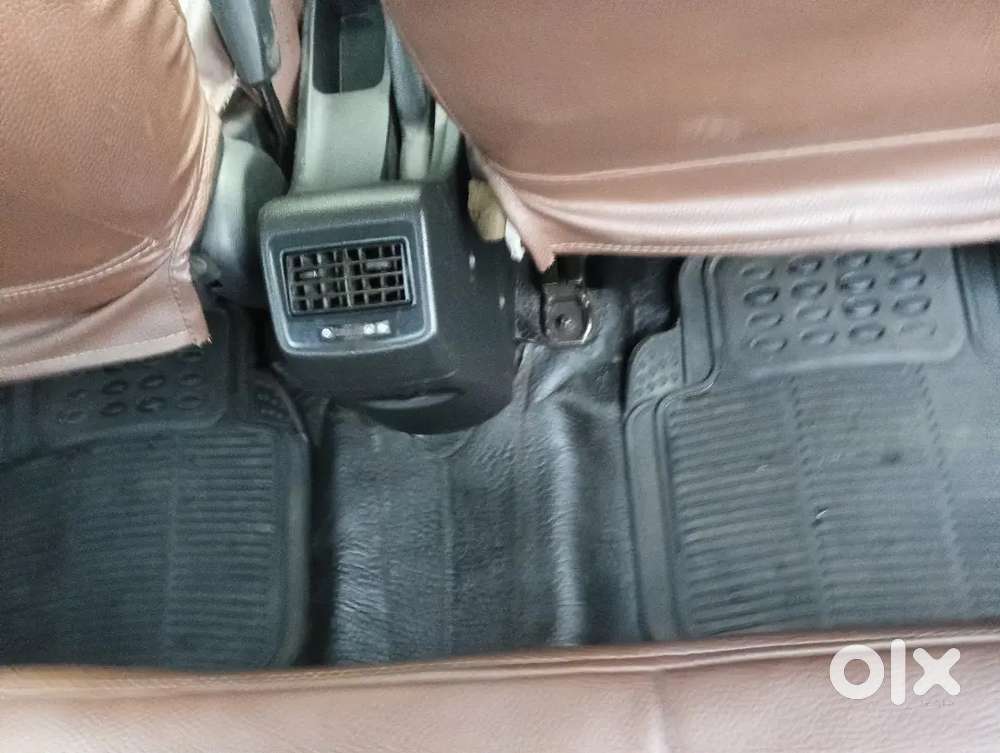 Hyundai Grand I10 2014 Doctor Driven Car Push Start Lifetime Tax