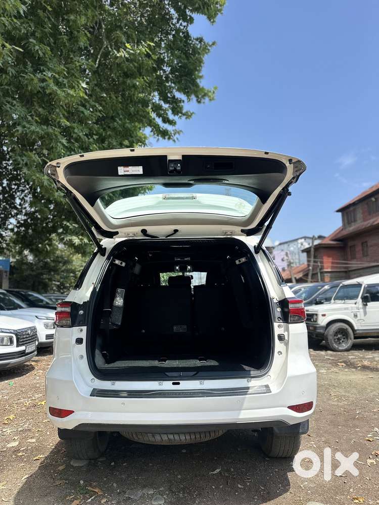 Toyota Fortuner 4x4 Mt 2.8 Diesel, 2021, Diesel
