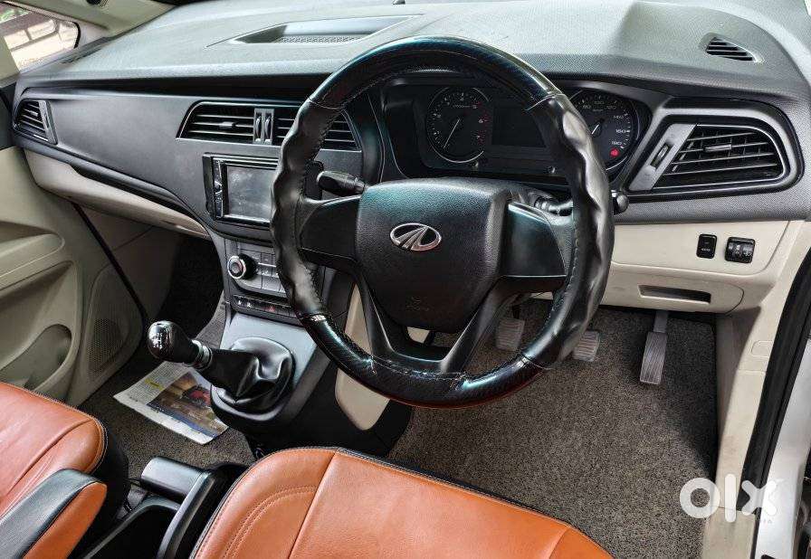 Mahindra Marazzo M2, 2019, Diesel
