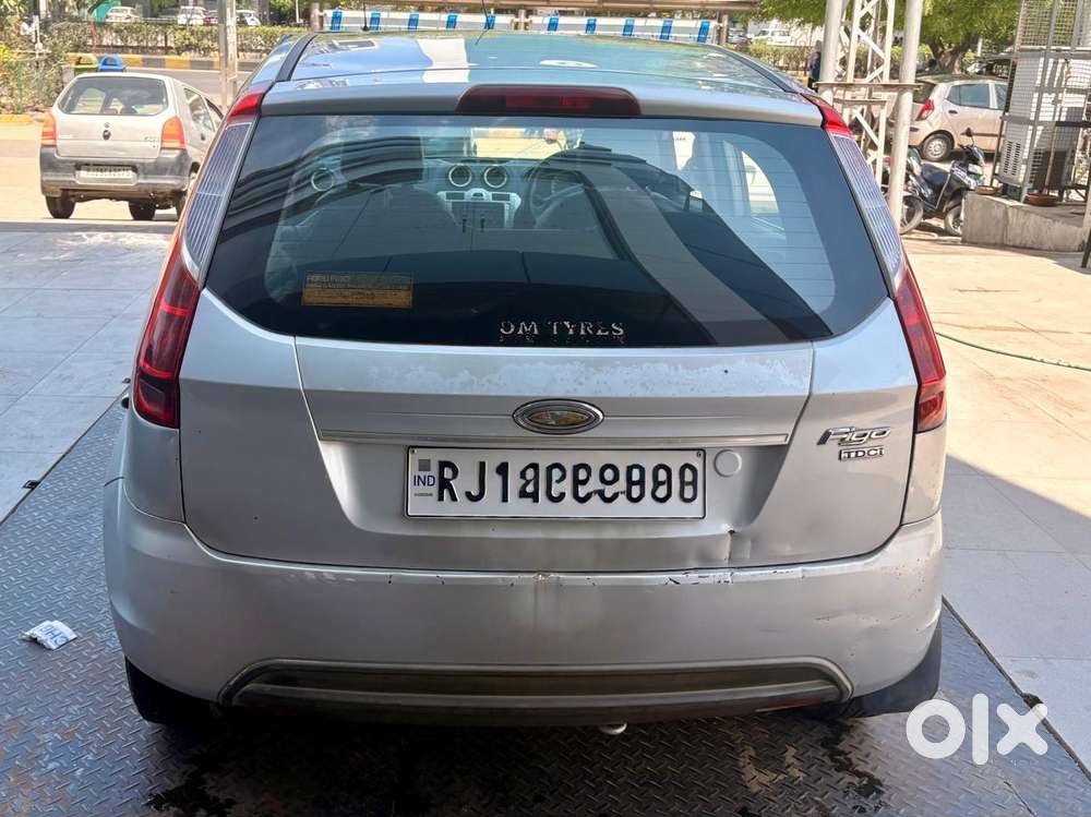 Ford Figo 1.2p Titanium Mt, 2012, Petrol