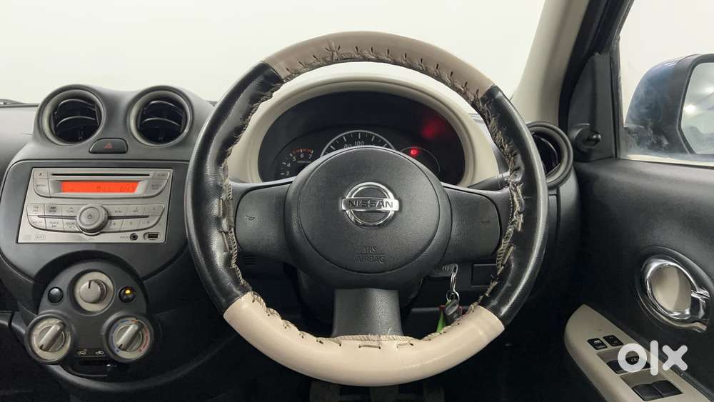 Nissan Micra Active Xv, 2015, Petrol