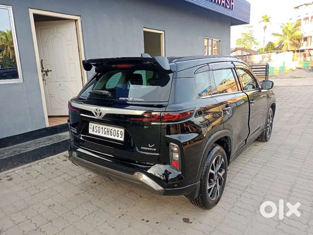 Typically Maintained Toyota Urban Cruiser 1.5 Hybrid Manual 2025