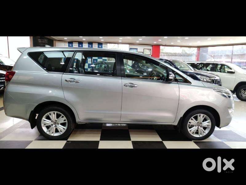 Toyota Innova Crysta Zx 2.4 Diesel 7 Seater, 2016, Diesel